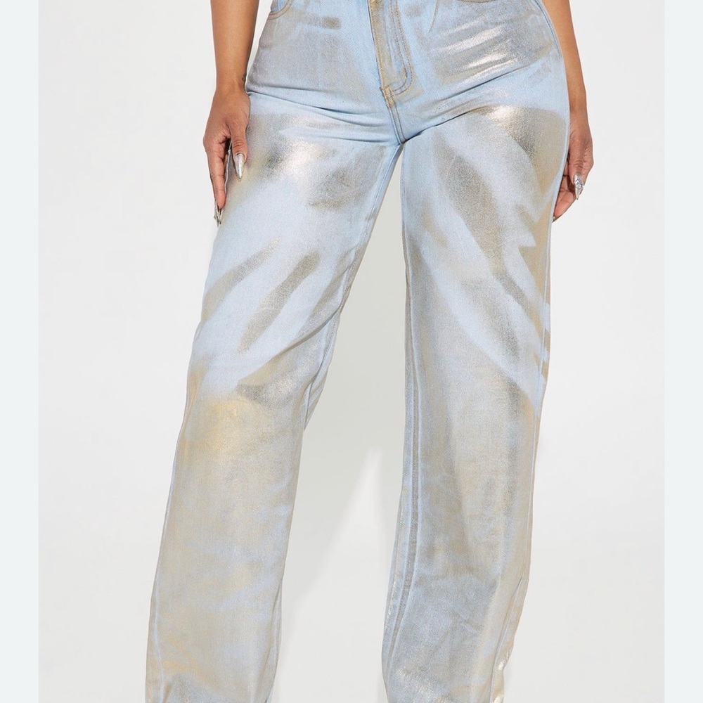 Metallic Gold baggy stretchy Junior Women's Jeans size 9 NWT
